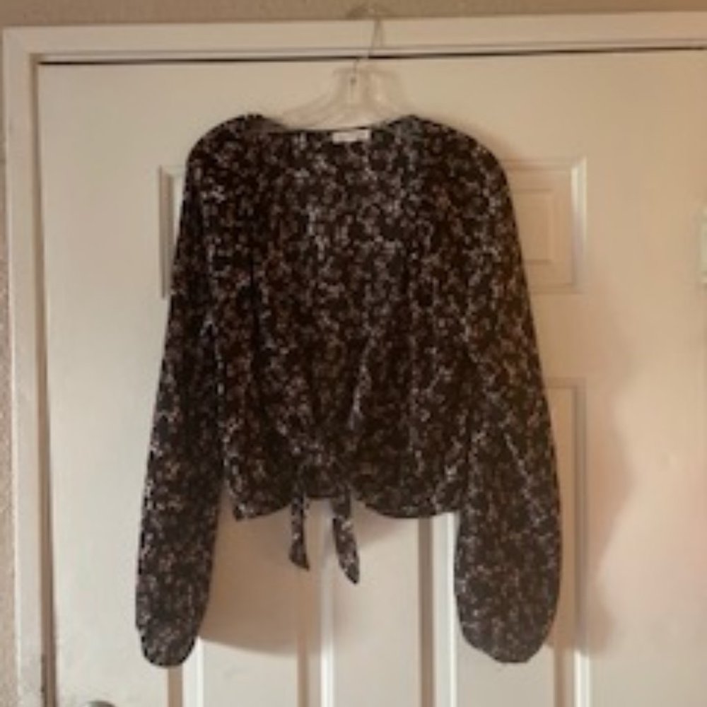 Socialite - Long Sleeve Blouse